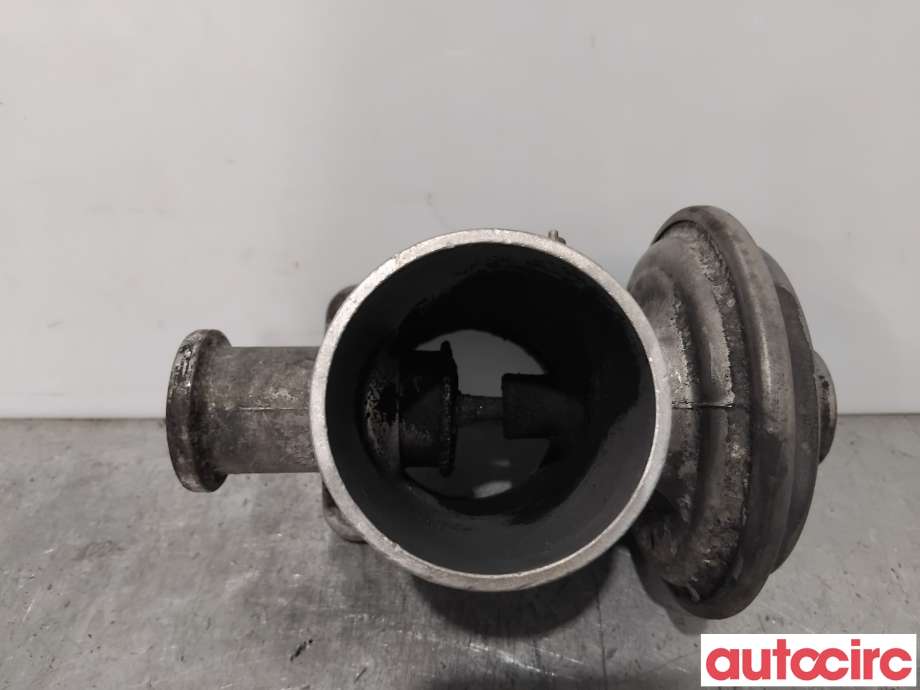 Spjeldhus til BMW 5-Serie 1996-2003 (E39) (E39) (BMW|11717804378|72826400|7785452)