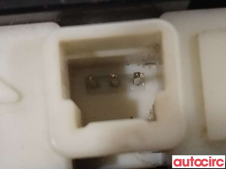 Bakluke/bakdør håndtak til Toyota RAV4 2013-2015 (Type IV, Fase 1)  (TOYOTA|8484028040|)