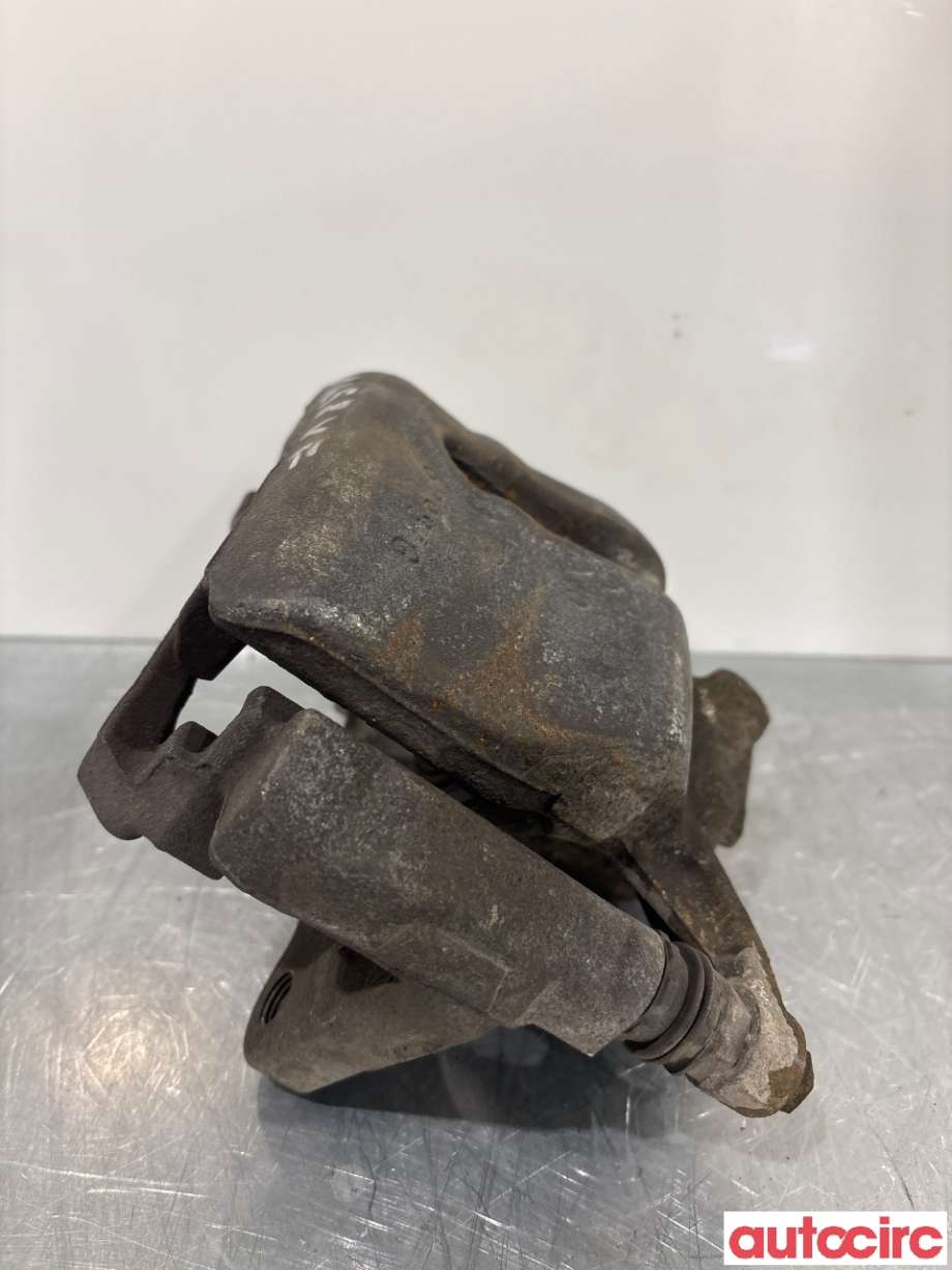 Bremsecaliper venstre foran til VW Passat 2015-2019 (Fase 1) (B8) (B8) (VOLKSWAGEN|8V0615123D|)