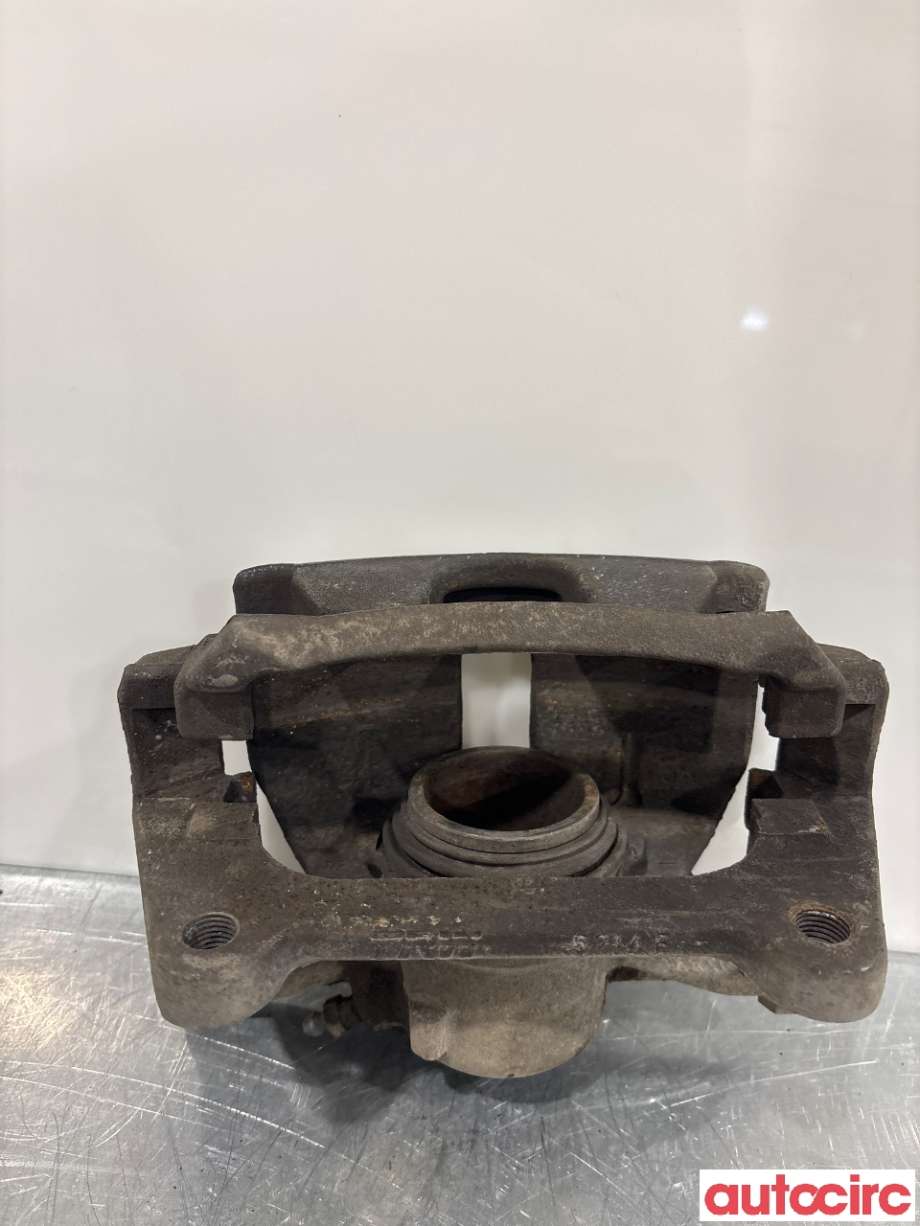 Bremsecaliper høyre foran til VW Passat 2015-2019 (Fase 1) (B8) (B8) (VOLKSWAGEN|8V0615124D|)