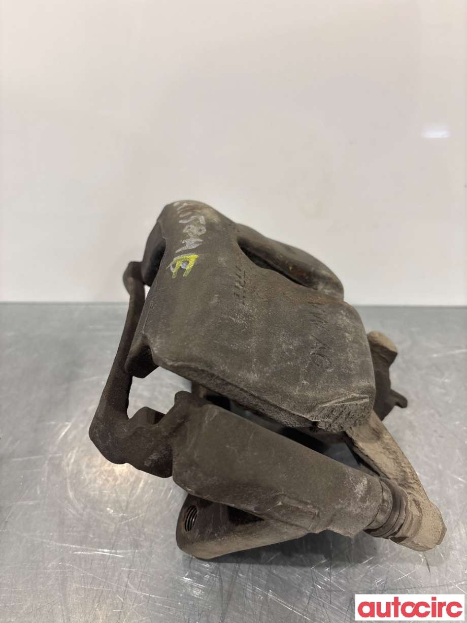 Bremsecaliper høyre foran til VW Passat 2015-2019 (Fase 1) (B8) (B8) (VOLKSWAGEN|8V0615124D|)