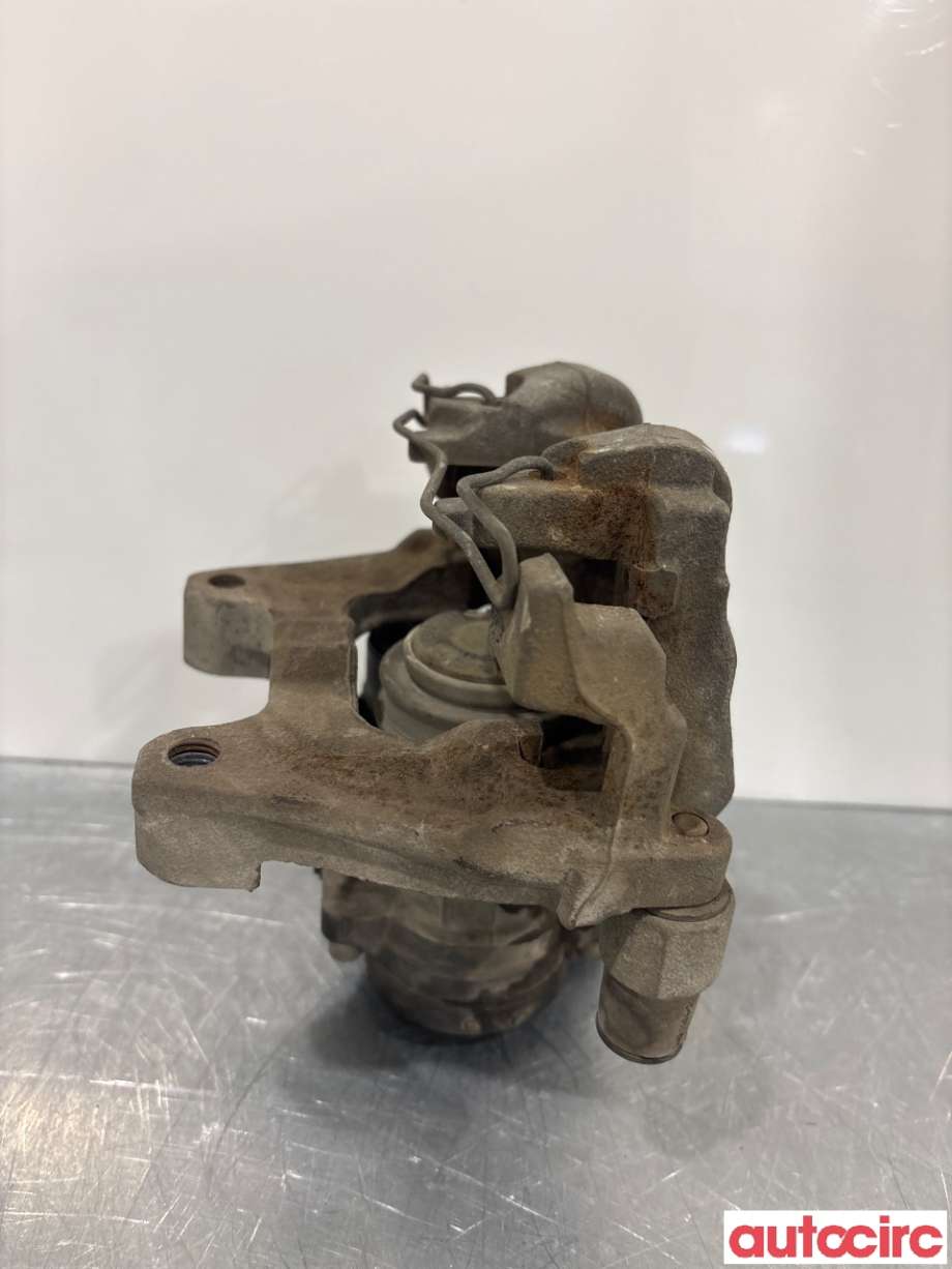 Bremsecaliper høyre bak til VW Passat 2015-2019 (Fase 1) (B8) (B8) (VOLKSWAGEN|3Q0615424|)