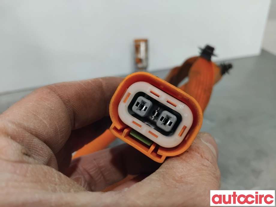 Kabel høy volt (HV) hybrid til Peugeot 2008 2019-->> (Type II)  (PEUGEOT|9832679380|)