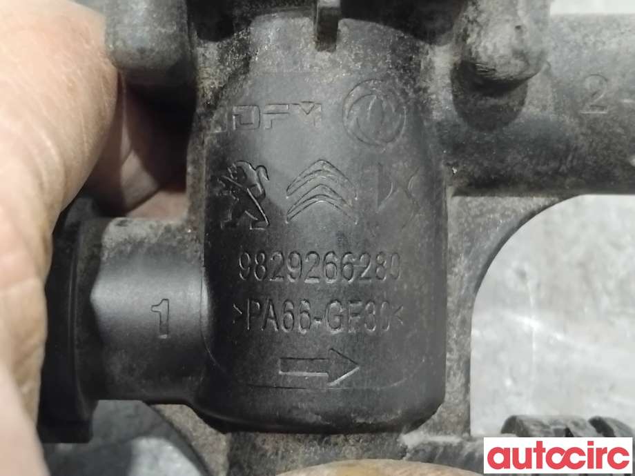 Diverse deler til Peugeot 2008 2019-->> (Type II) (PEUGEOT|9829266280|)