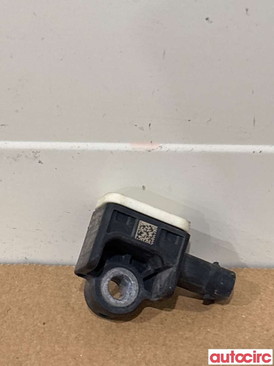Airbag sensor høyre til Mercedes ML 2011-2015 (Fase 1) (W166) (W166) (MERCEDES|A1668210151)