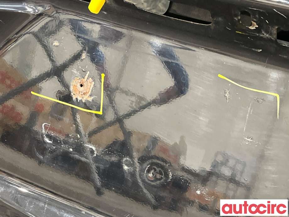 Bakluke combi til Mitsubishi Outlander 2007-2010 (Type II, Fase 1)  (MITSUBISHI|5801A536)