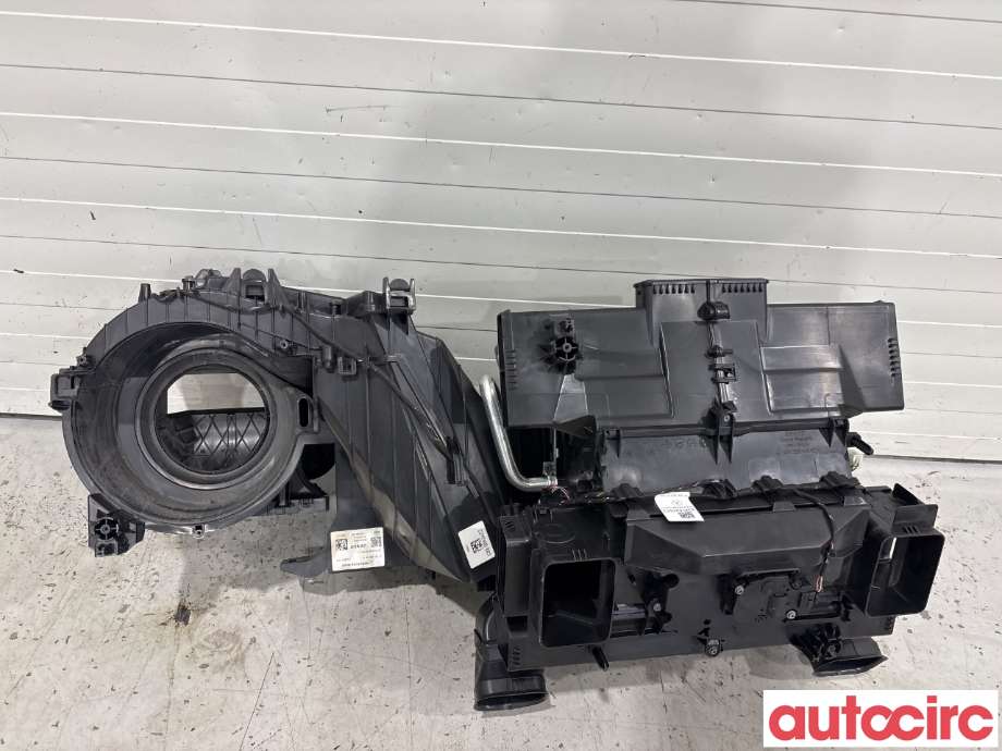 Varmeapparat til Mercedes Sprinter, 2018-->> (907/910) (907/910) (MERCEDES|A0008308402)