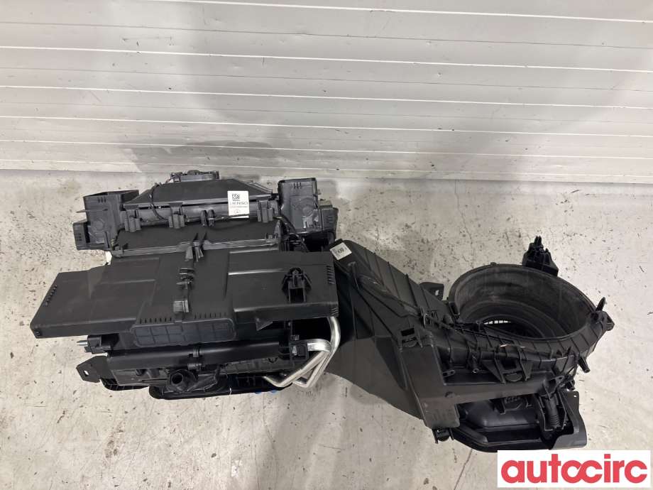 Varmeapparat til Mercedes Sprinter 2018-->> (907/910) (907/910) (MERCEDES|A0008308402|)