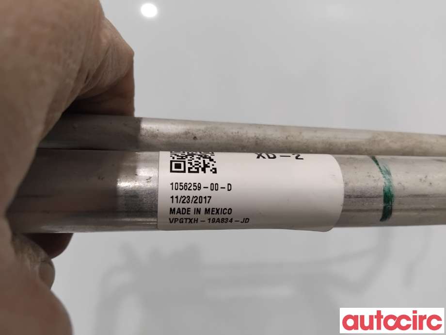 Aircondition rør til Tesla Model X 2016-->>  (TESLA|1056259-00-D|)