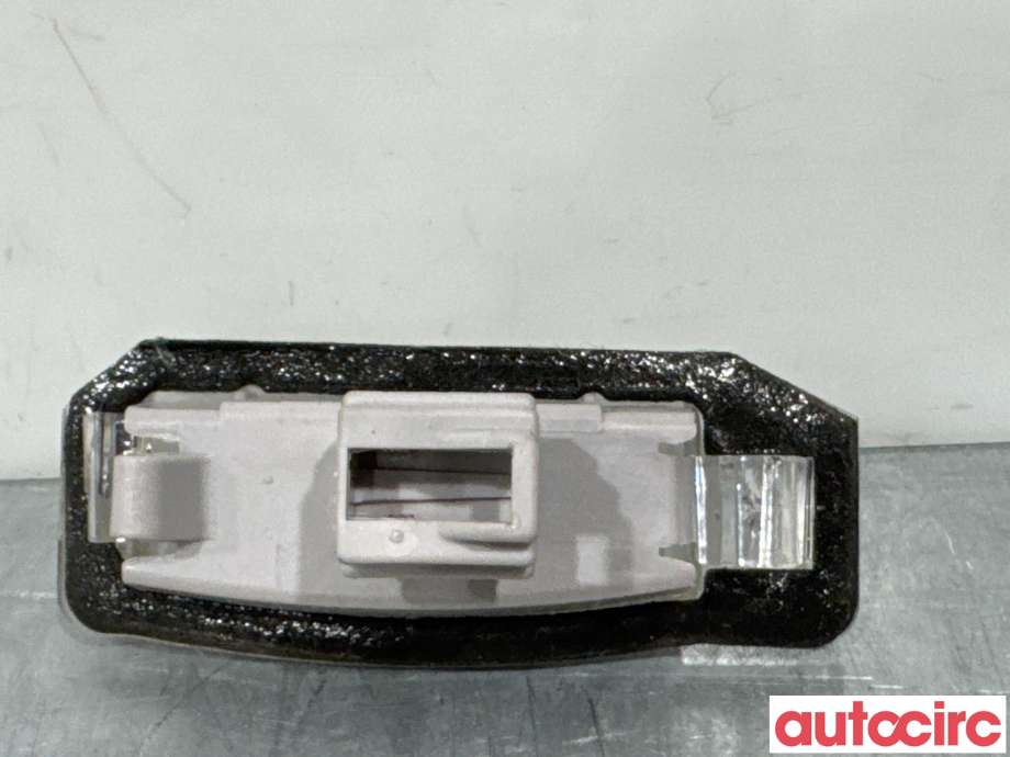Skiltlys til Mitsubishi Outlander 2015-->> (Type III, Fase 2)  (MITSUBISHI|8341A009|)