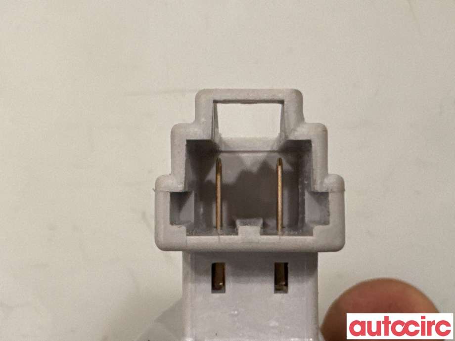 Skiltlys til Mitsubishi Outlander 2015-->> (Type III, Fase 2)  (MITSUBISHI|8341A009|)