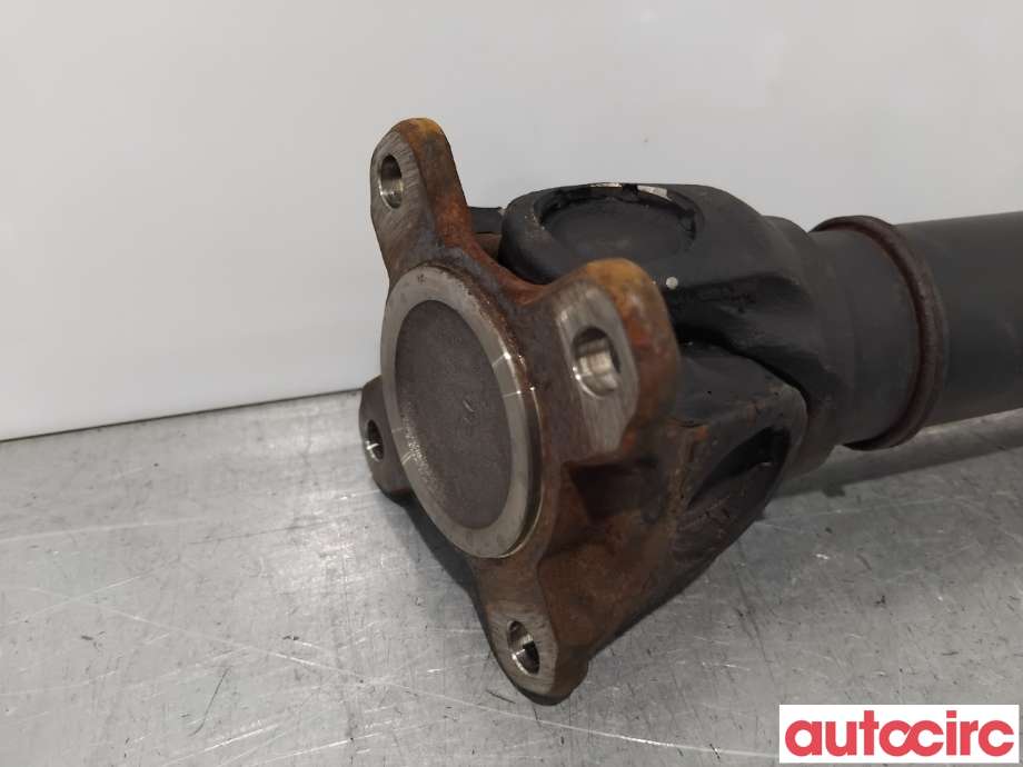 Mellomaksel fremre til BMW X3 2010-2017 (F25) (F25) (BMW|26209425909||8605867)