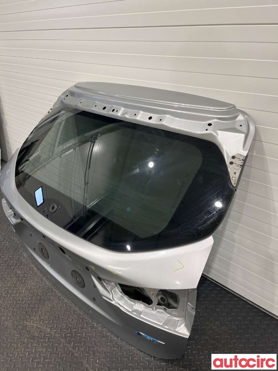 Bakluke combi til Nissan Qashqai 2014-2021 (Type II)  (NISSAN|K01004EAMA|)