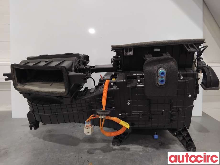 Diverse deler til Tesla Model X 2016-->> (TESLA|1116133-00-B|)