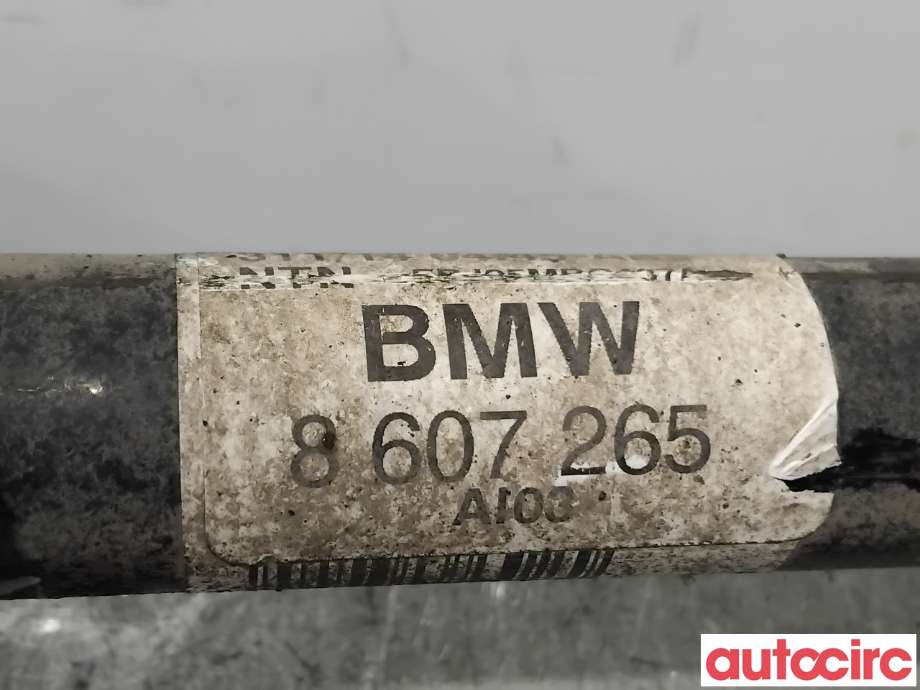 Drivaksel venstre foran til BMW 2-Serie 2014-2021 (F22/F23) (F22/F23) (BMW|31608643373||8607265)