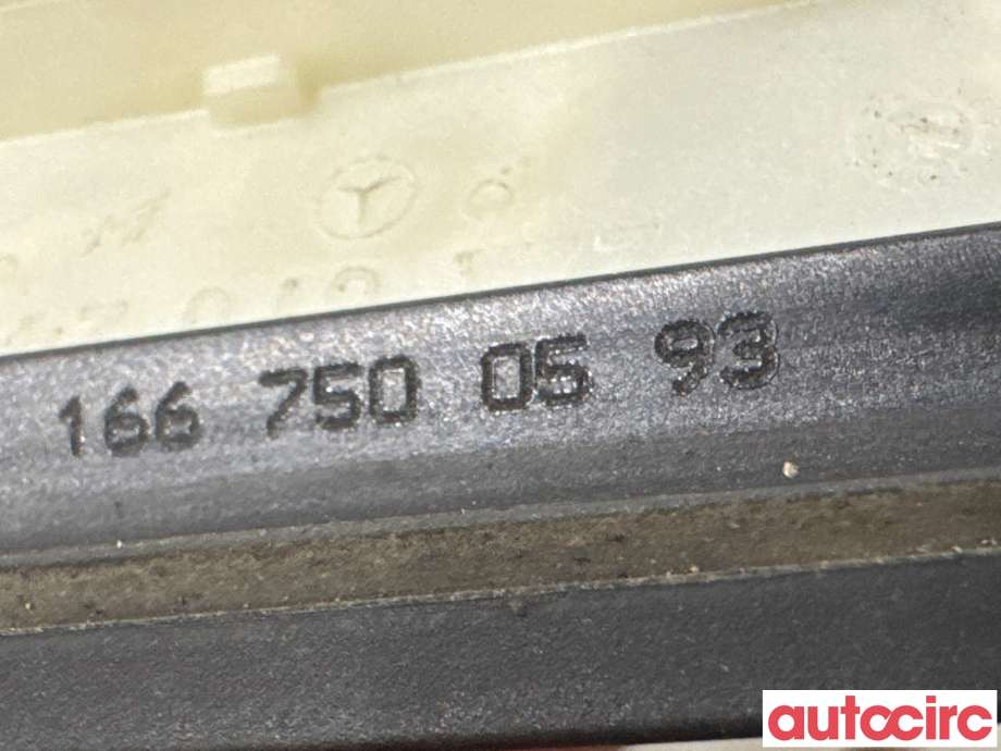 Bakluke/bakdør håndtak til Mercedes ML 2011-2015 (Fase 1) (W166) (W166) (MERCEDES|A1667500493||A1667500593)