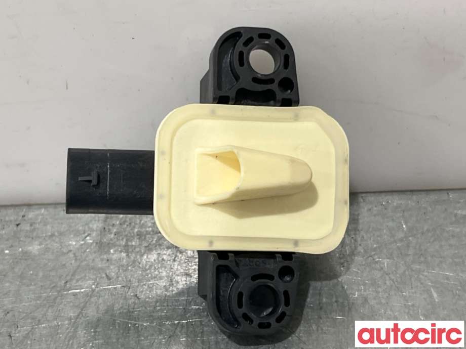 Airbag sensor høyre til Mercedes B-Klasse 2011-2018 (W246) (W246) (MERCEDES|A1668210351|56054084AA)