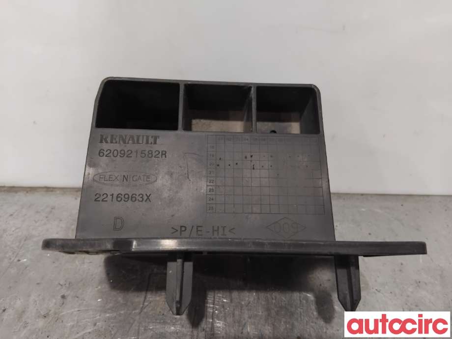 Diverse deler til Renault Zoe 2013-2019 (Fase 1) (RENAULT|620921582R|)