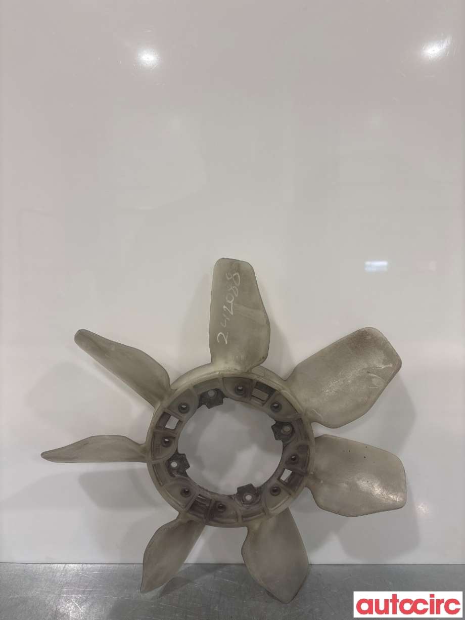 Kjølevifteblad til Toyota Land Cruiser 100, 1998-2007 (TOYOTA|8845360010)