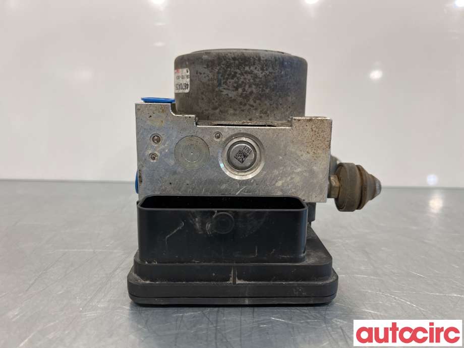 ABS sentral til Mitsubishi Outlander, 2012-2015 (Type III, Fase 1)  (MITSUBISHI|4670A757)