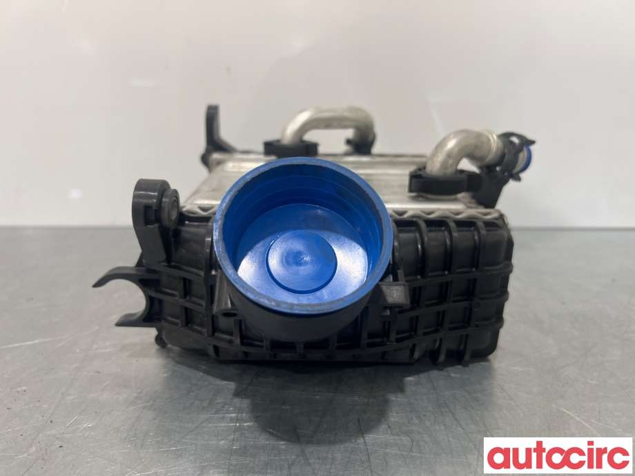 Intercooler til Mercedes Vito 2014-->> (W447) (W447) (MERCEDES|A6540900100||A6540904101)