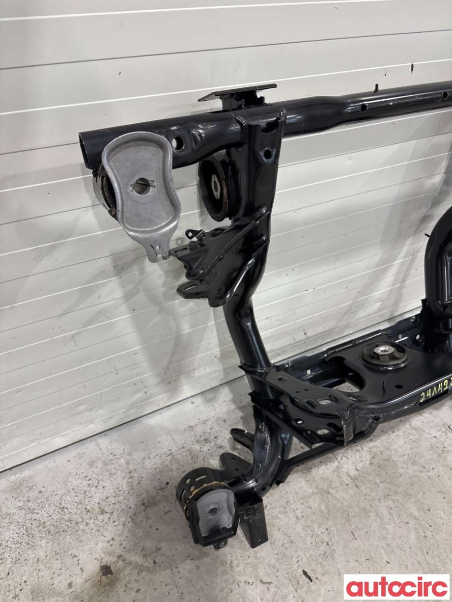 Travers bak til Ford Explorer 2020-->>  (FORD|2782088|1EA505235BQ)
