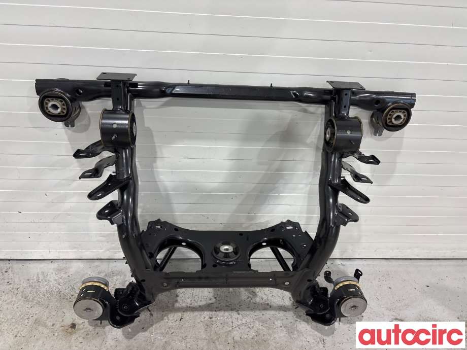Travers bak til Ford Explorer 2020-->>  (FORD|2782088|1EA505235BQ)