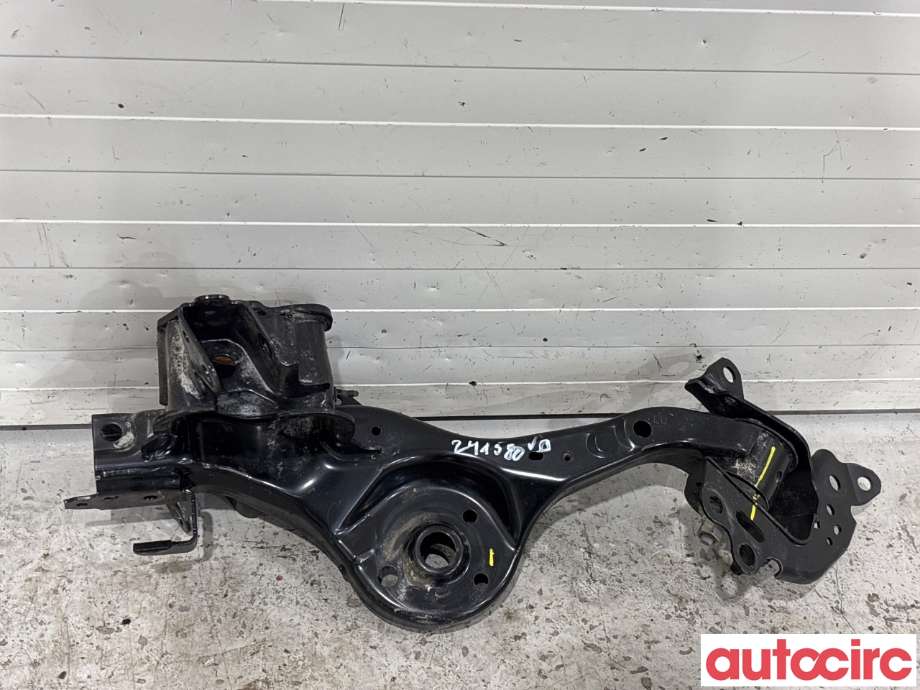 Bærebru venstre bak til Toyota Yaris Cross (SUV), 2021-->>  (TOYOTA|4872052050)