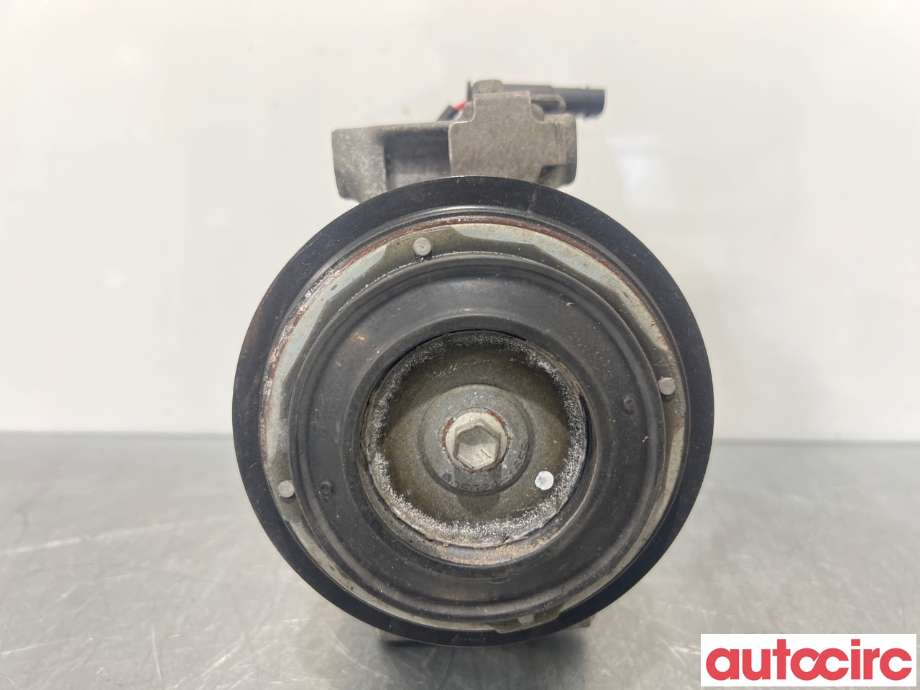 Aircondition kompressor til Mercedes Vito 2014-->> (W447) (W447) (MERCEDES|A0008301301|6SAS14C)