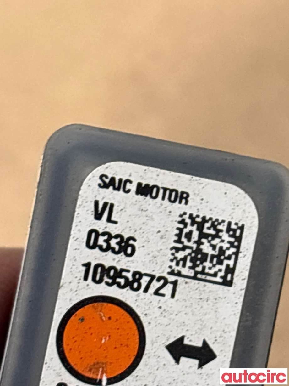 Airbag sensor venstre til Toyota Yaris Cross (SUV) 2021-->>  (TOYOTA|10958721|)