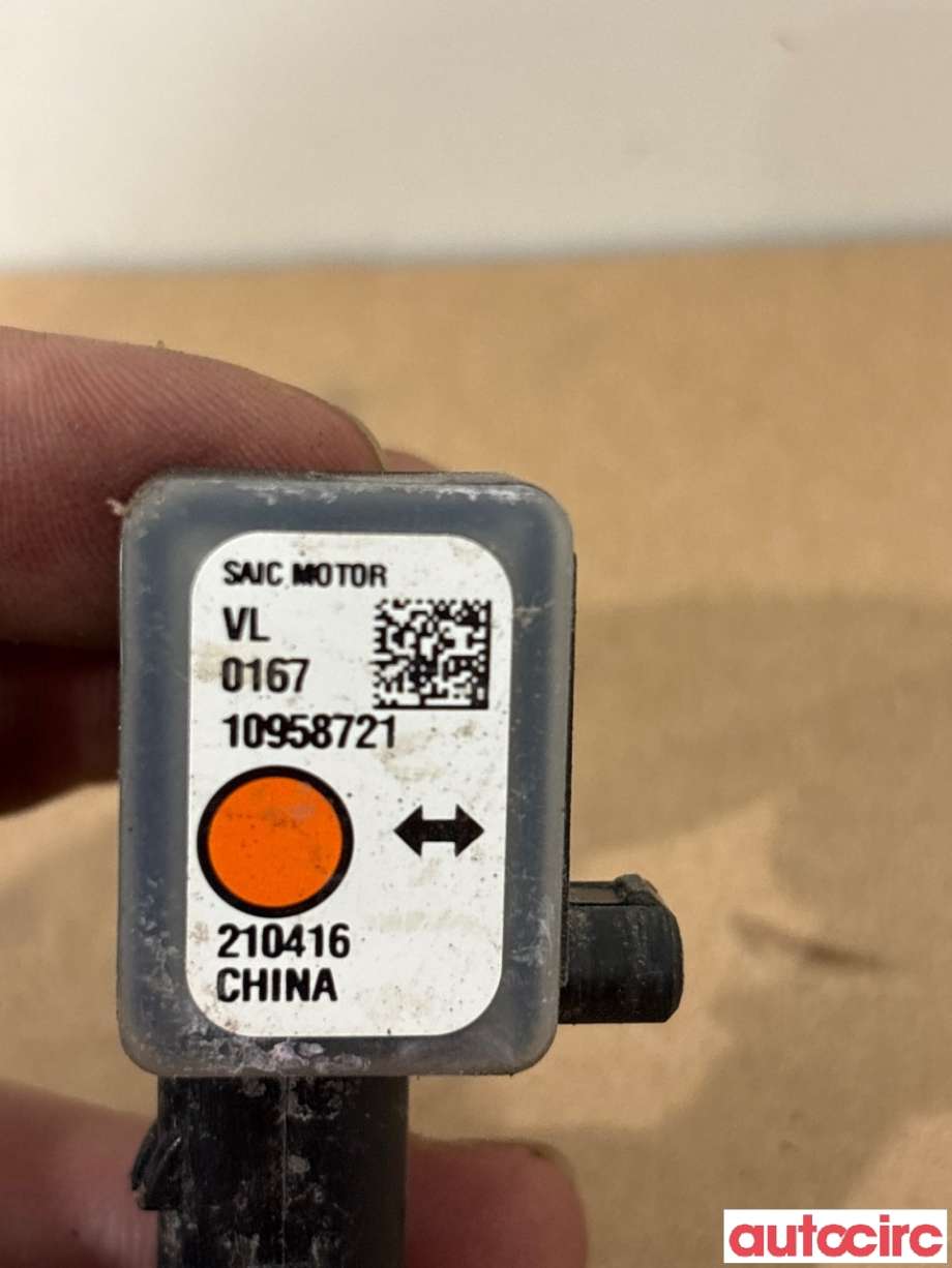 Airbag sensor høyre til Toyota Yaris Cross (SUV) 2021-->>  (TOYOTA|10958721|)