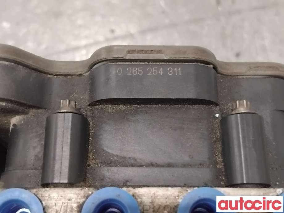 ABS sentral til Mercedes Vito 2014-->> (W447) (W447) (MERCEDES|A4479001617|0265254311|A4479004002)
