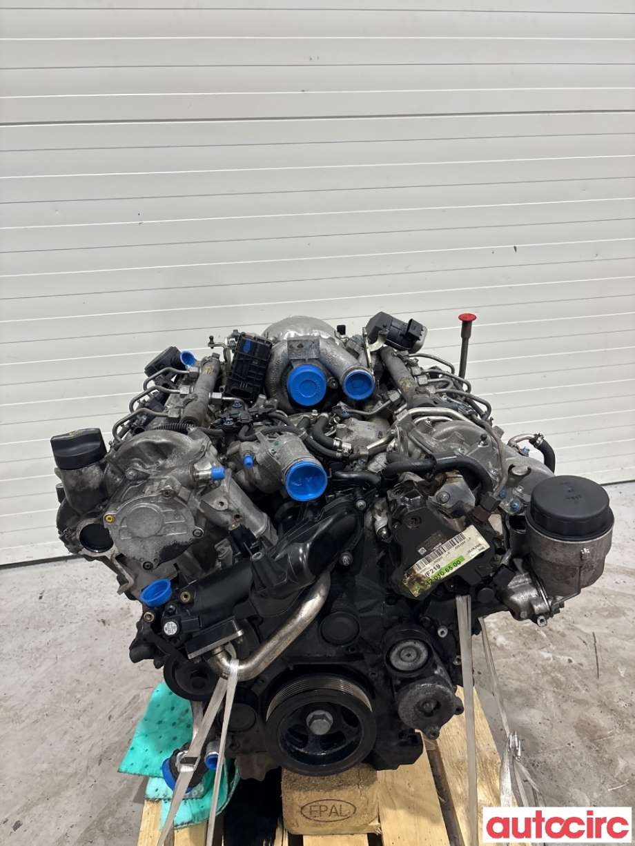 Motor diesel til Mercedes CLS 2004-2010 (C219) (C219) (MERCEDES|A6420106500|OM642920|)