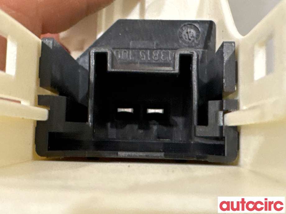 Ruteheis høyre foran til Audi A4 2007-2014 (Type IV) (B8) (B8) (AUDI|8T0959802B|1036-A66633-110|8K0959802A)