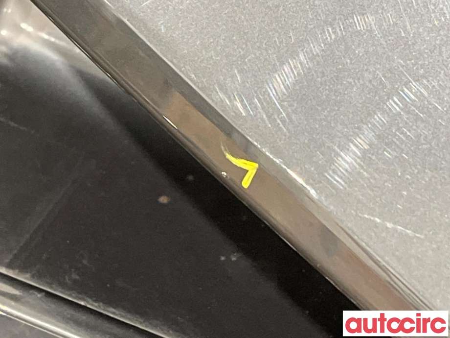 Bakluke combi til Audi e-tron 2018-->> (AUDI|4KE827025B)