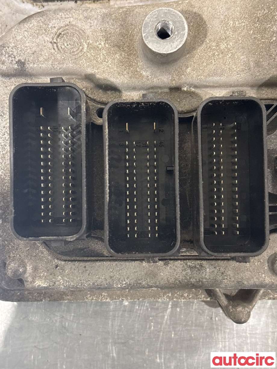 Styreenhet motor til BMW 5-Serie 2010-2017 (F10/F11) (F10/F11) (BMW|12147641177||7641177)