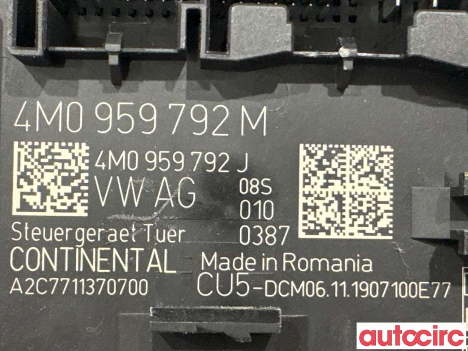 Styreenhet dør venstre foran til Audi e-tron 2018-->>  (AUDI|4M0959792M|A2C7711370700)
