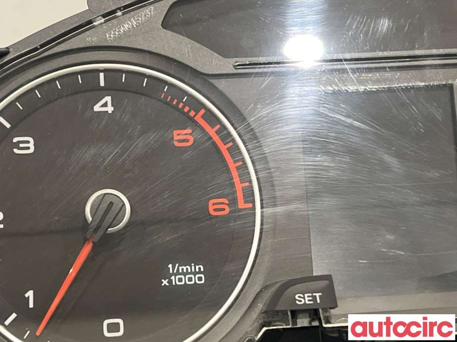 Instrumentpanel til Audi A4 2007-2014 (Type IV) (B8) (B8) (AUDI|8K0920901A)