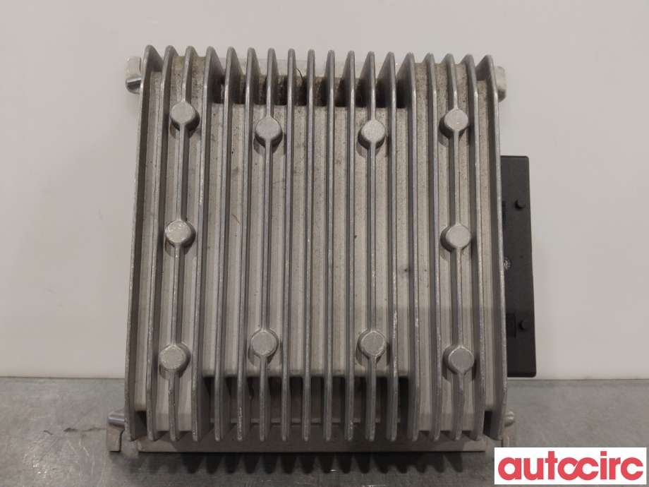 Bilstereo forsterker til VW Passat 2011-2015 (B7) (B7) (VOLKSWAGEN|5K0035456D|5K0035456A)