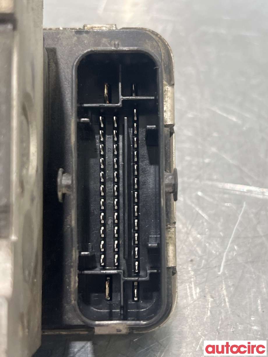 ABS sentral til VW Transporter / Caravelle 2015-2019 (T6) (T6) (VOLKSWAGEN|7E0614517L||70E614517L)