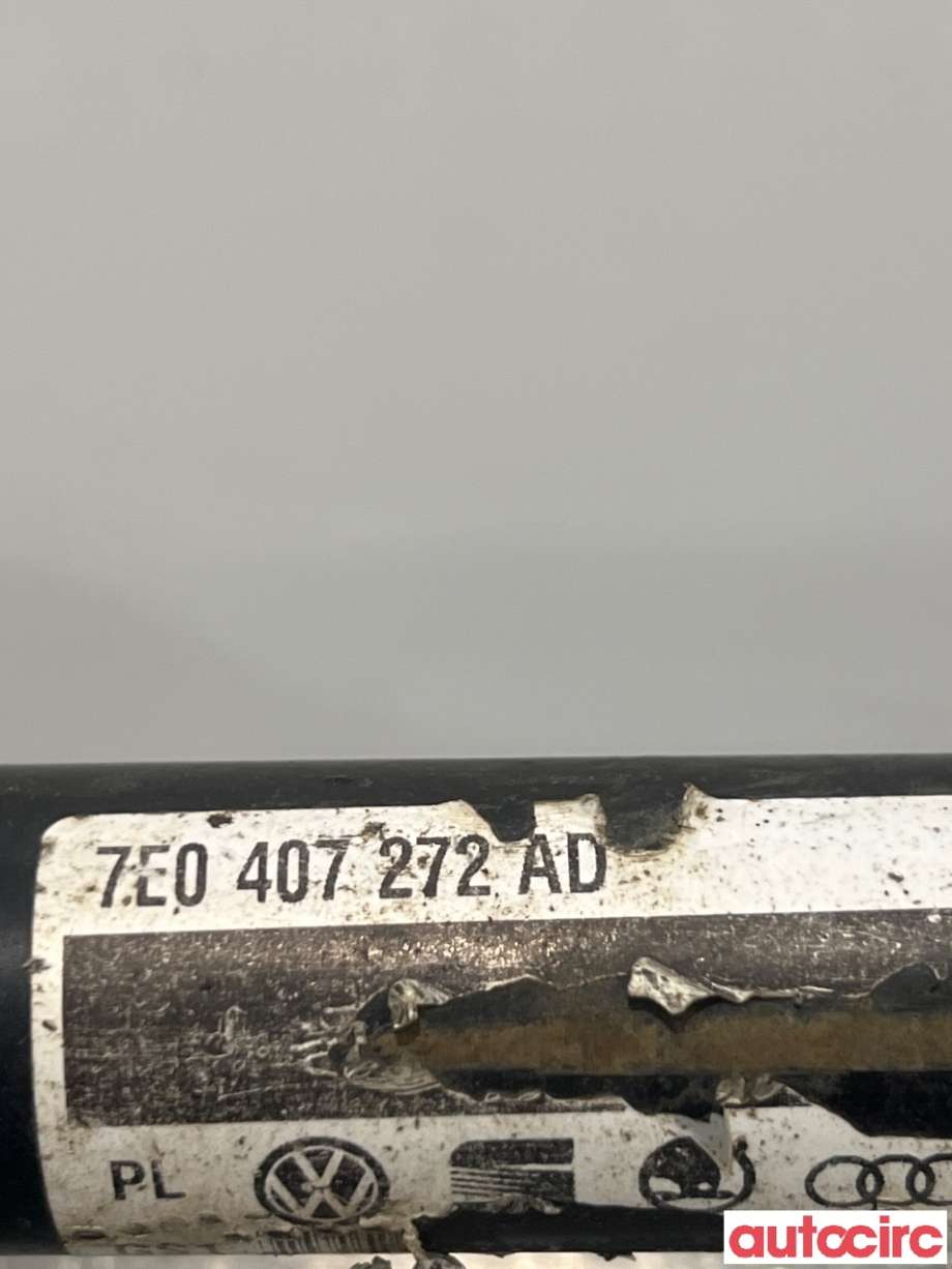 Drivaksel høyre foran til VW Transporter / Caravelle 2009-2015 (Fase 2) (T5) (T5) (VOLKSWAGEN|7E0407272AD|)