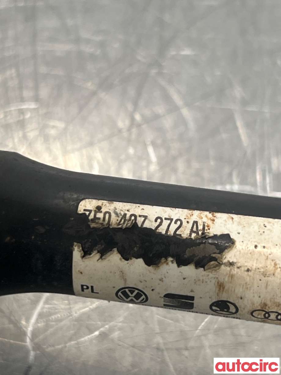 Drivaksel høyre foran til VW Transporter / Caravelle 2015-2019 (T6) (T6) (VOLKSWAGEN|7E0407272AL|)