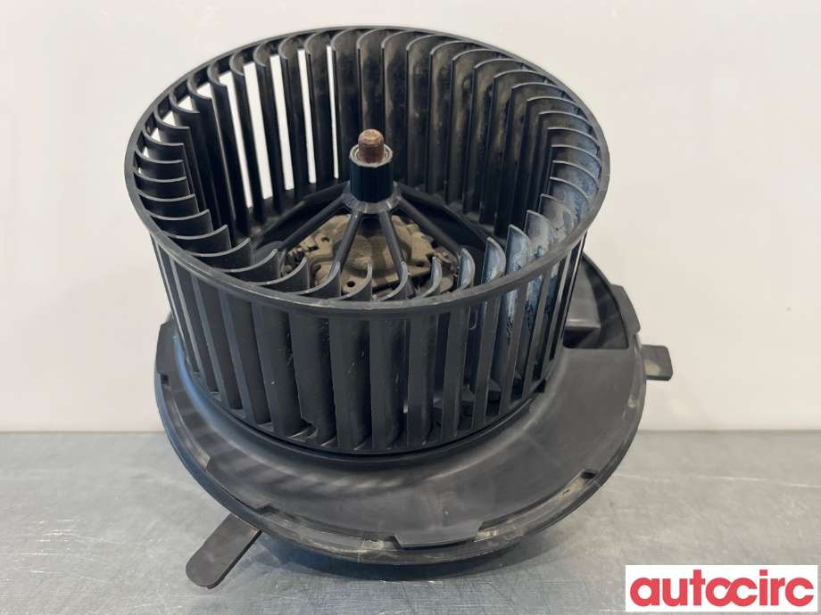 Varmeapparat motor til VW Caddy, 2010-2015 (Type III, Fase 2)  (1K1819015E)