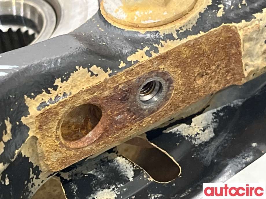 Hjulspindel høyre foran til Toyota Auris 2010-2012 (Type I, Fase 2)  (TOYOTA|4321102171|)