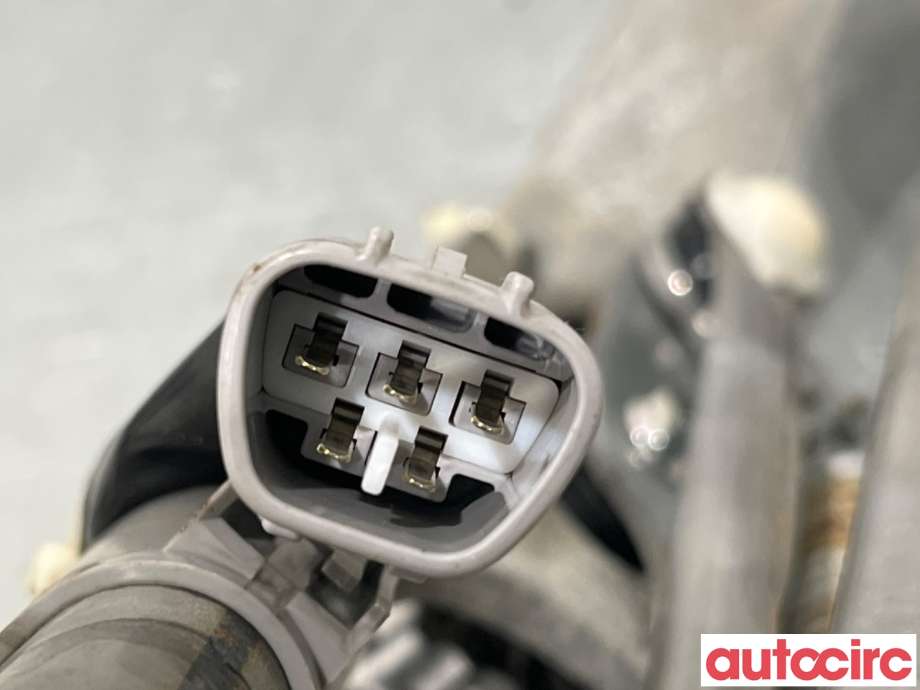 Viskermotor frontrute til Toyota Auris 2010-2012 (Type I, Fase 2)  (TOYOTA|8511002190|)