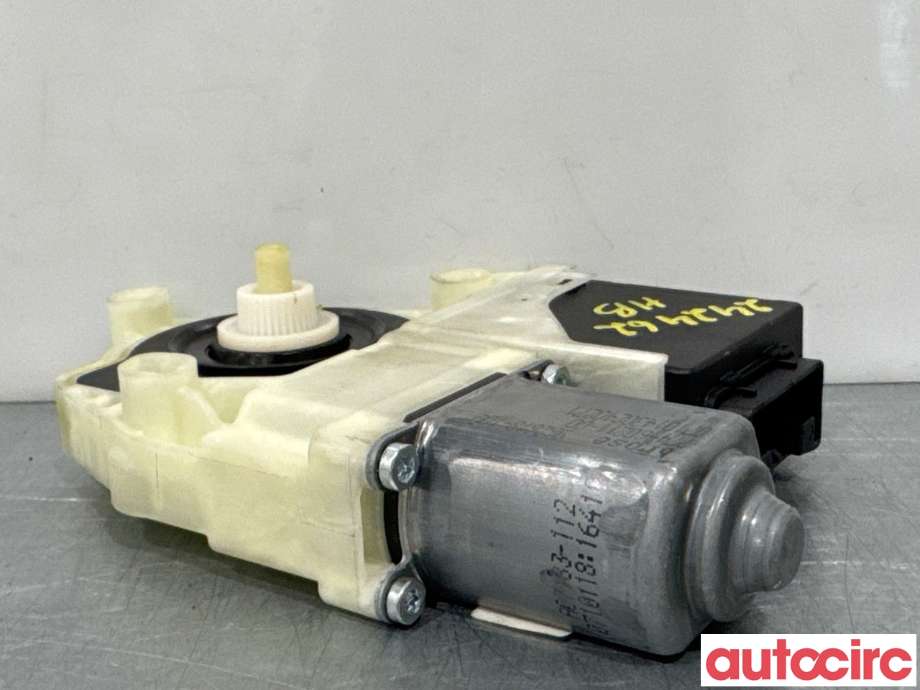 Ruteheis høyre til VW Passat 2011-2015 (B7) (B7) (VOLKSWAGEN|3AA959704|962618-100|3AA959704B)
