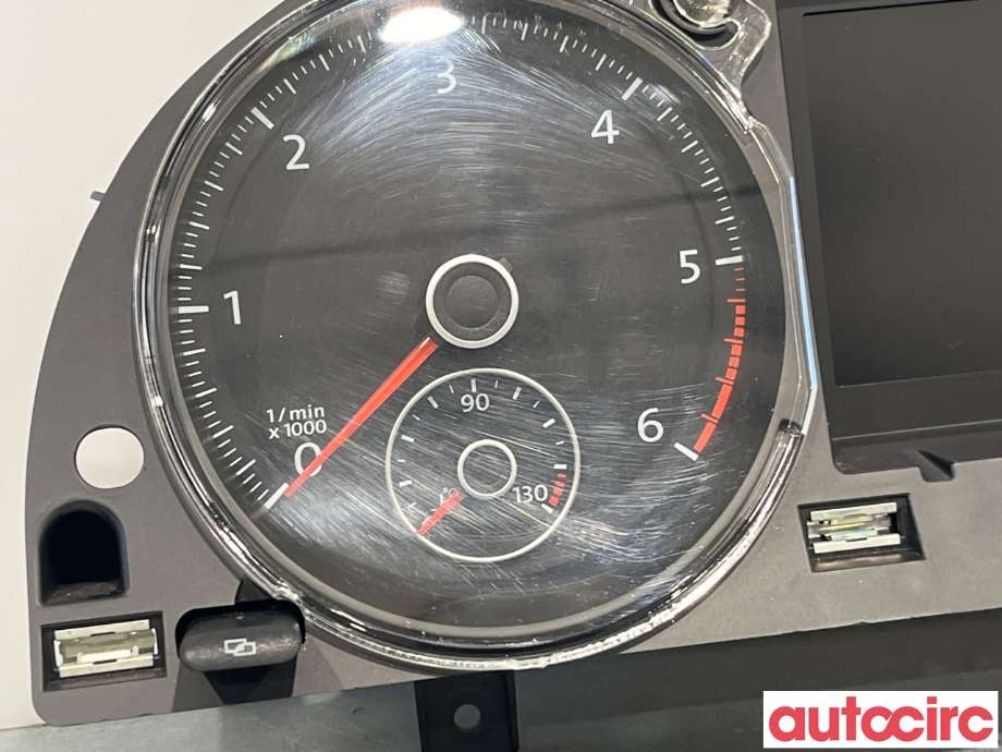 Instrumentpanel til VW Passat 2011-2015 (B7) (B7) (VOLKSWAGEN|3AA920880FX||3AA920880F)