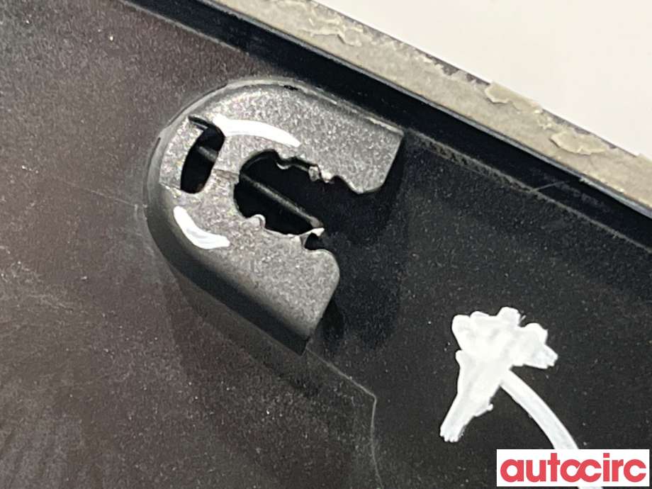 Lister til Mitsubishi Pajero 2007-2016 (Type IV, Fase 1) (MITSUBISHI|5757A025HG||5757A027)