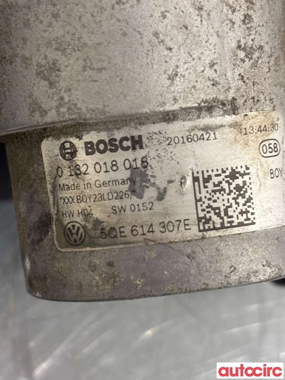 Bremsefordeler til VW e-Golf 2014-2017 (Fase 1) (VOLKSWAGEN|5QE614307E|0132018018)