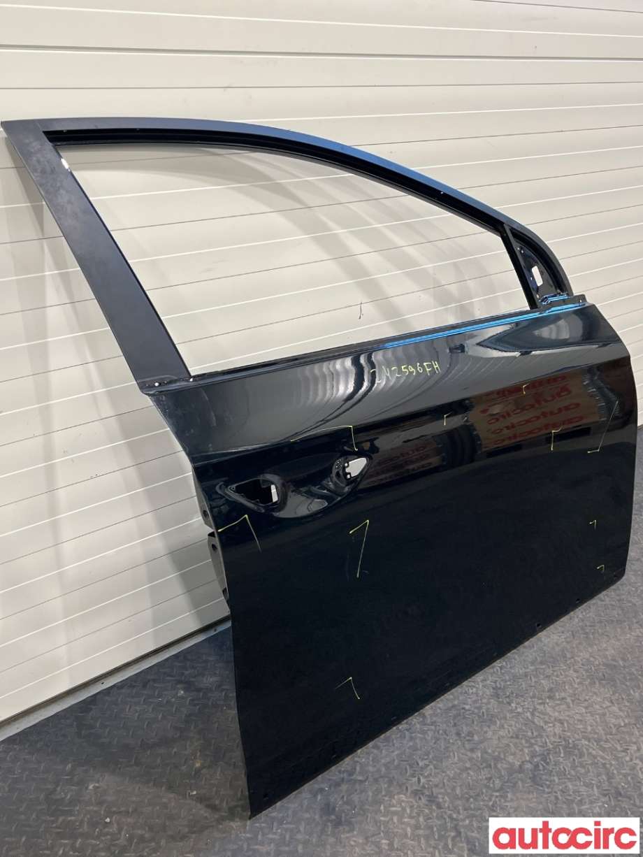 Dør høyre foran til Hyundai Ioniq Electric 2016-2019 (Fase 1) (HYUNDAI|76004G2010)